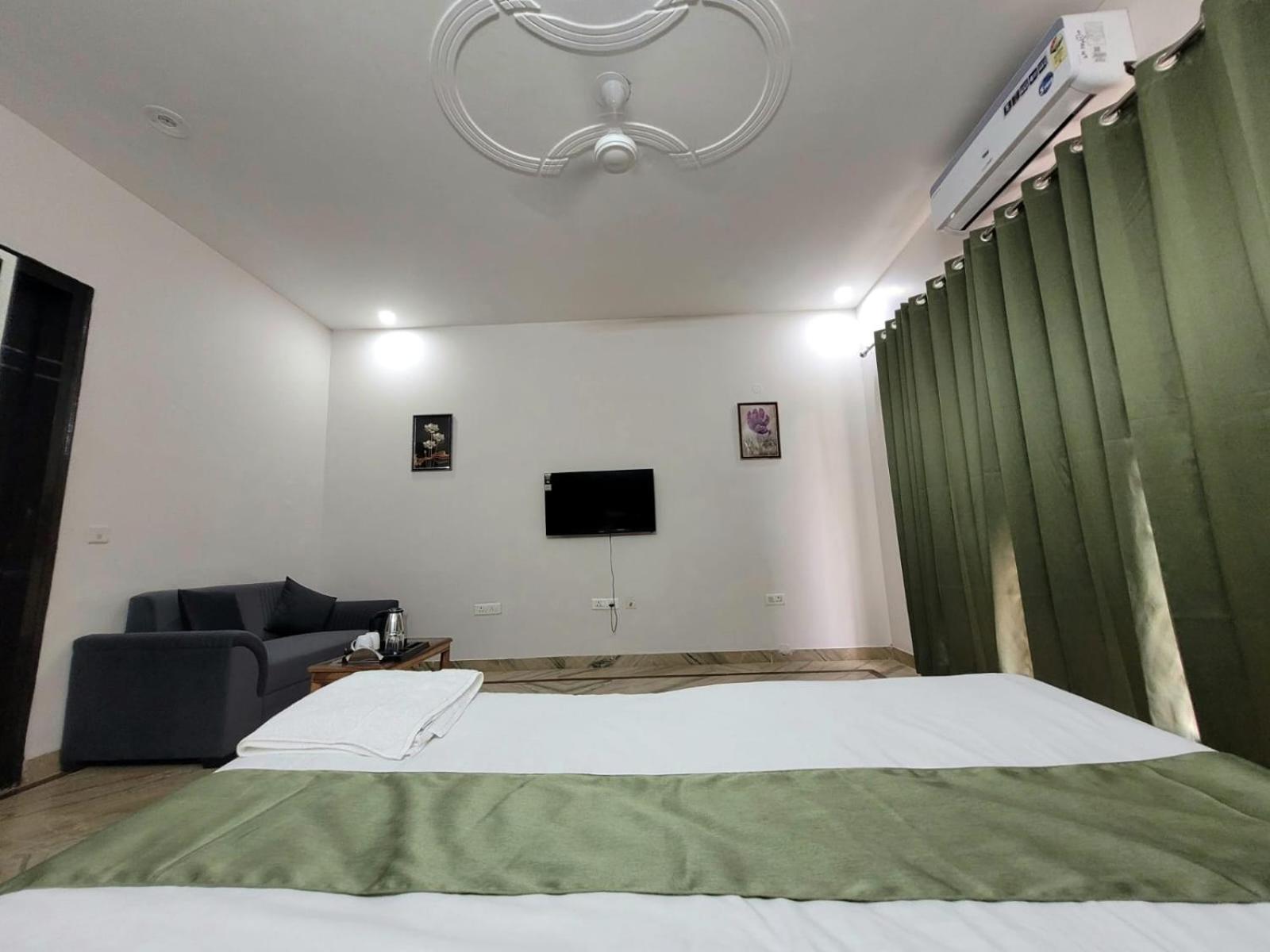 Raj Residency Stay Gurgaon Exterior foto